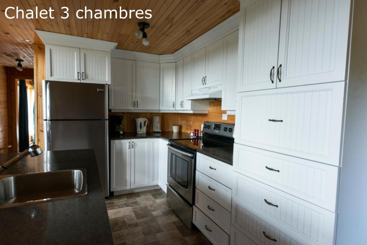 Chalets Et Spa Lac Saint-Jean Chambord Bagian luar foto