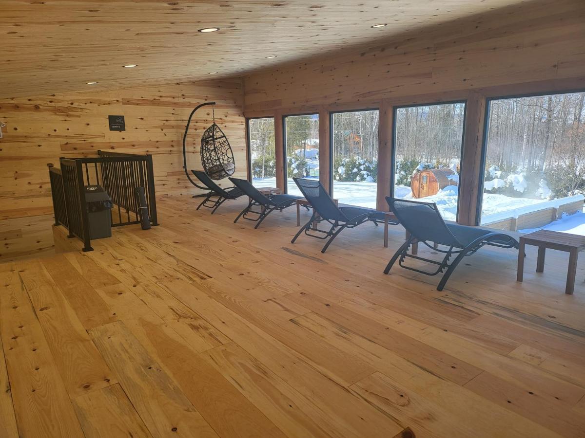 Chalets Et Spa Lac Saint-Jean Chambord Bagian luar foto