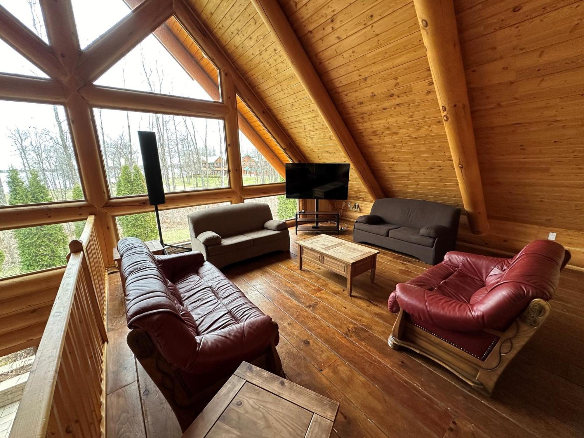 Chalets Et Spa Lac Saint-Jean Chambord Bagian luar foto
